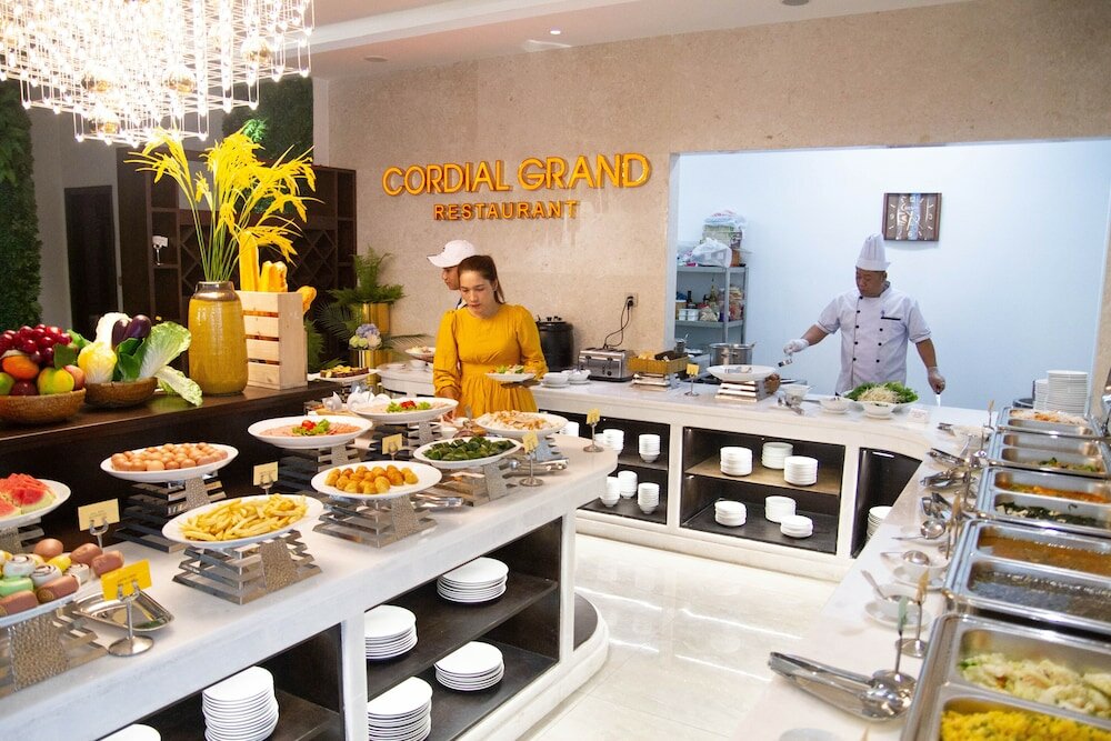 Фото Cordial Grand Hotel