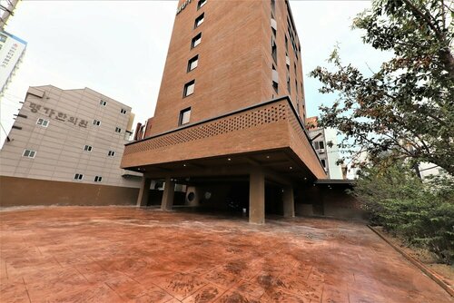 Гостиница Mute Hotel в Пусане