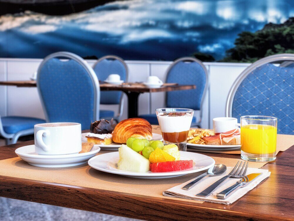 Фото Hotel Leon Camino Affiliated by Melia