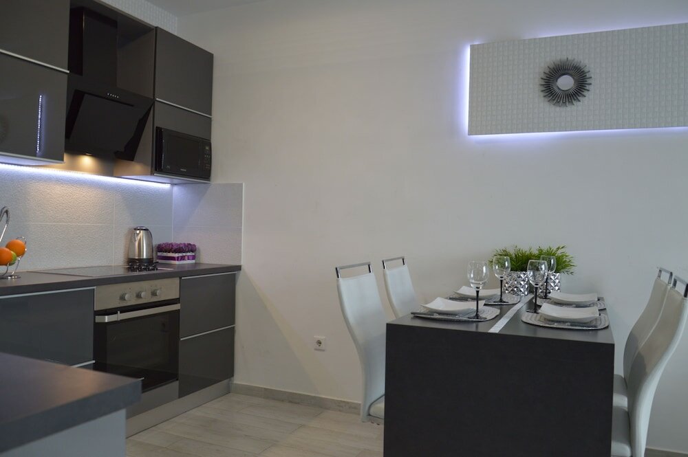 Фото Gina Apartman