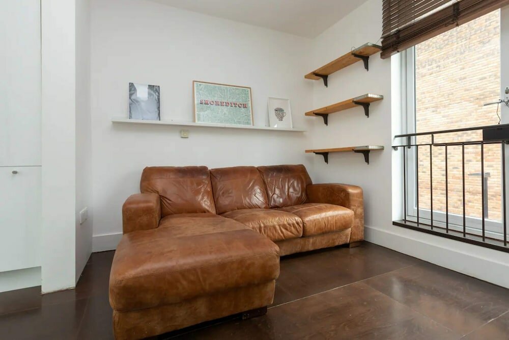 Фото Bright and Stylish 2 Bedroom House in Shoreditch