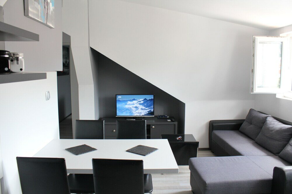 Фото Apartments Holiday Budva