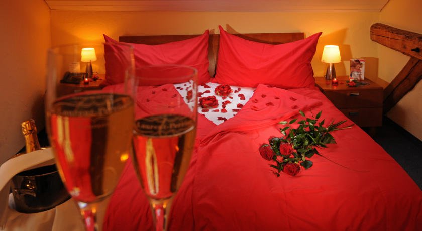 Фото Hotel Baeren Suhr