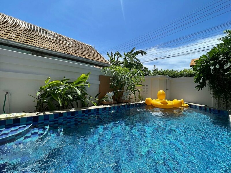 Гостиница Rosewood Pool Villa Pattaya 6 в Паттайе