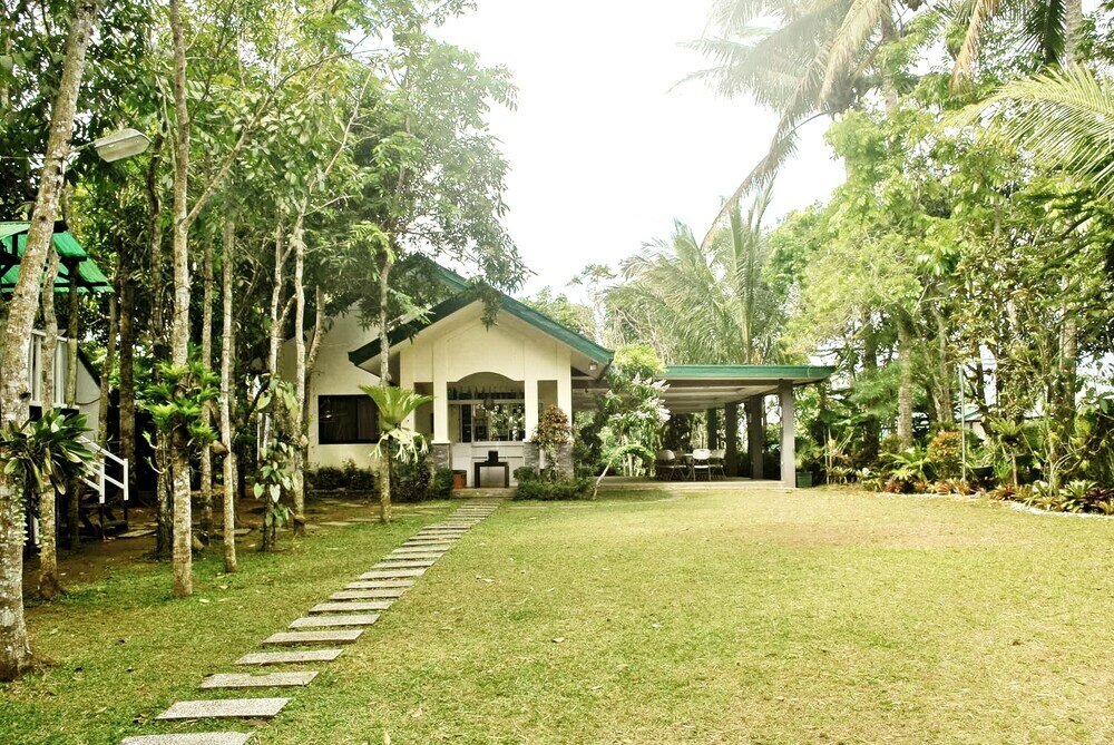 Фото Loria Hotel Tagaytay