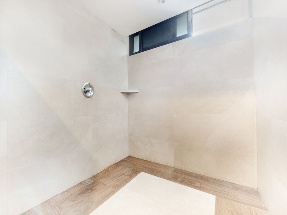 Фото Capital O 202