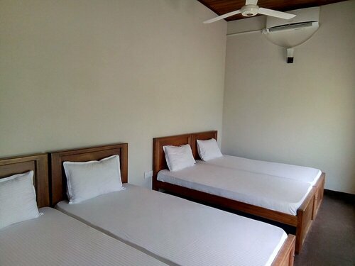 Гостиница Aqua Front Yala Resort