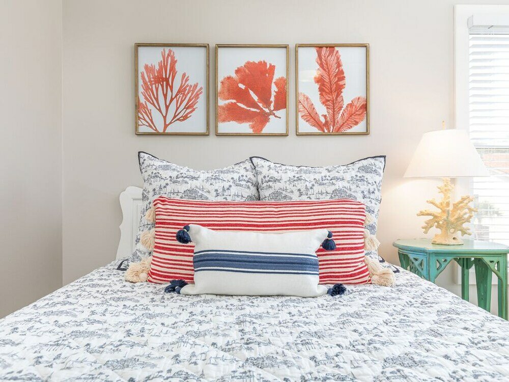 Фото Tide The Knot