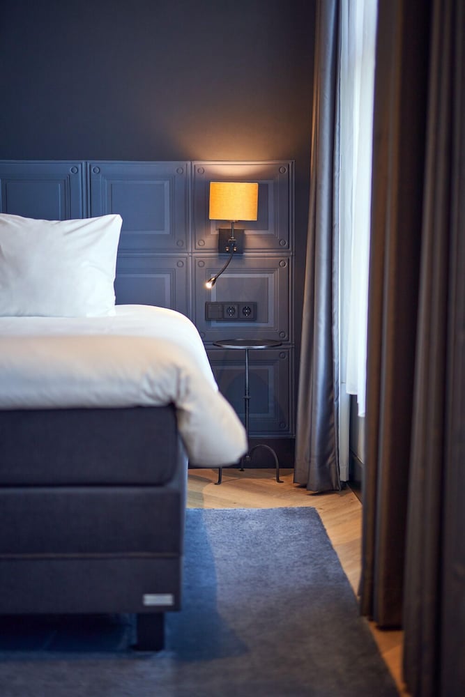 Фото Hotel The Yard