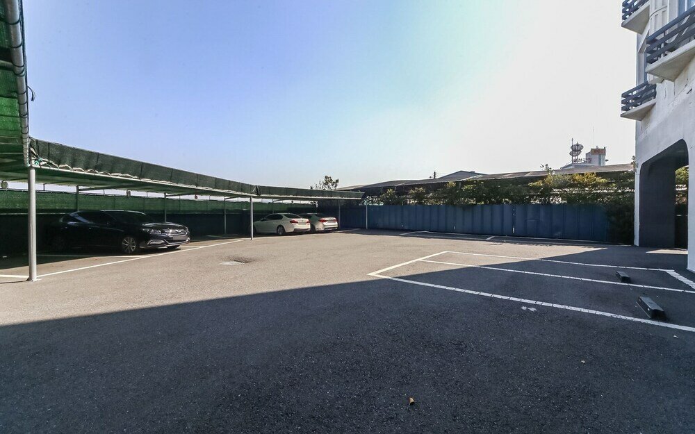 Фото Busan Myeongji Heritage Design Hotel