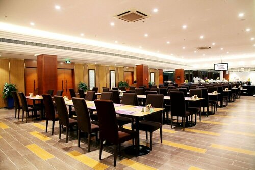 Гостиница Ramada by Wyndham Beijing Airport