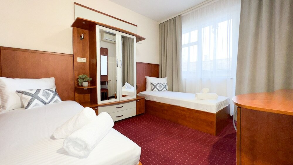 Фото Dezudava Hotel