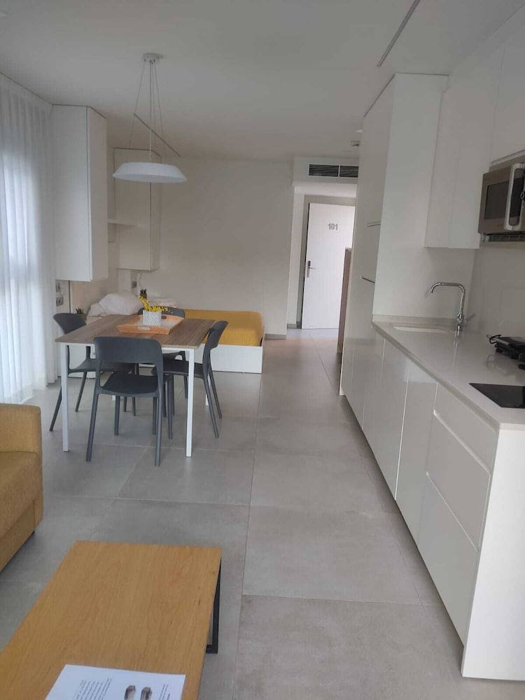 Фото Iberflat Apartamentos los Pinos