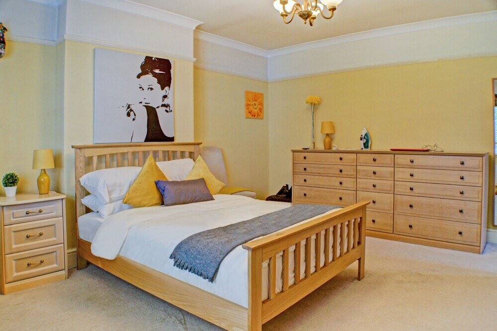 Фото Oyo Wayside Hotel