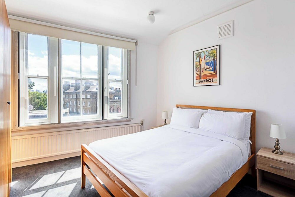 Фото Contemporary Open Plan Penthouse