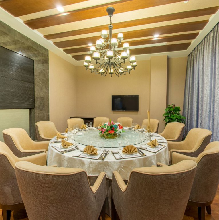 Фото Chengdu E Hotel