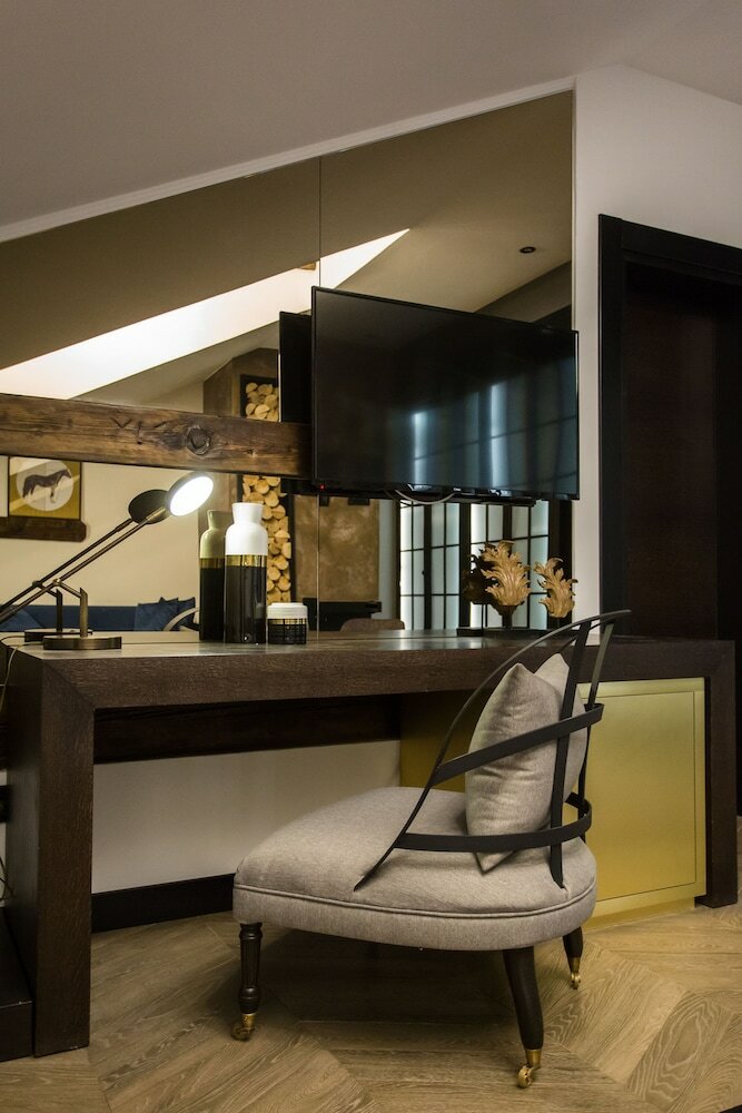 Фото Industrial 1853