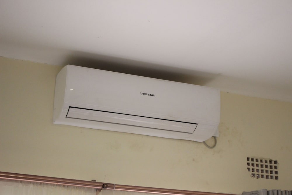 Фото Four Pillars Lodge Chilanga