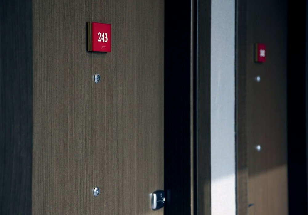 Фото Crowne Plaza Madrid Airport, an Ihg Hotel