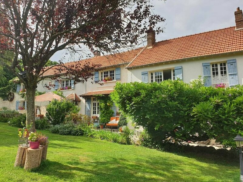Гостиница La Maison dans la Brie