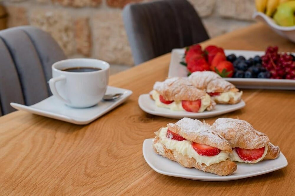 Фото Kallithea Village Hotel