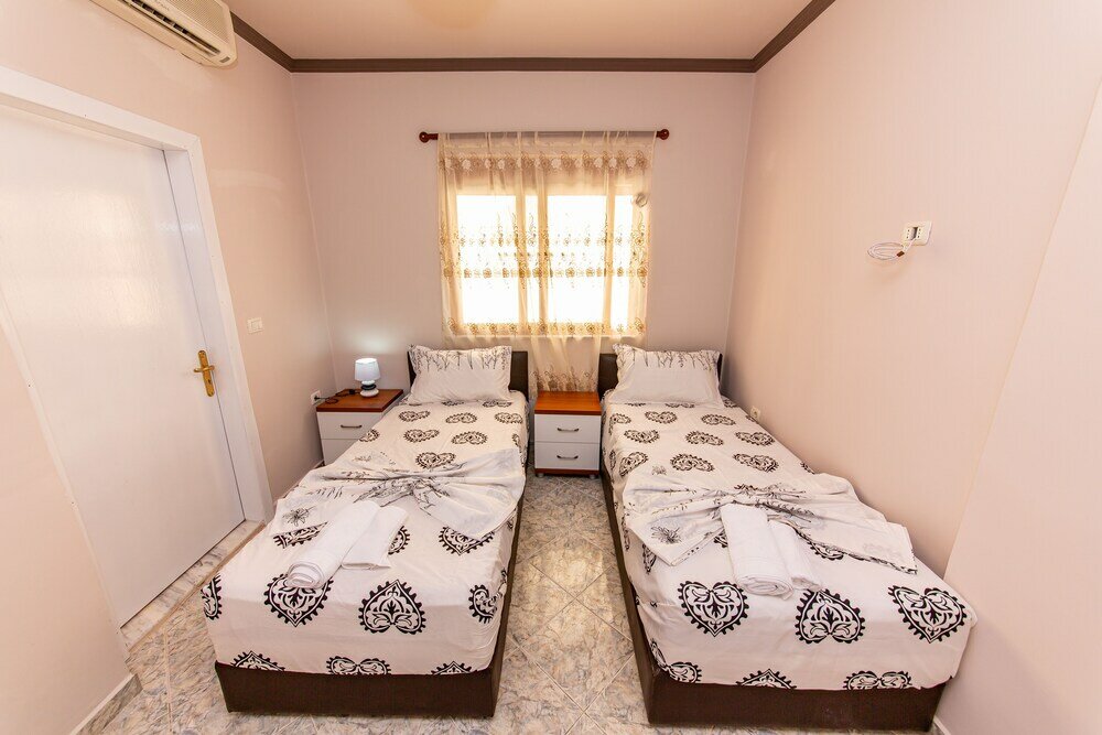 Фото Fiore Hotel