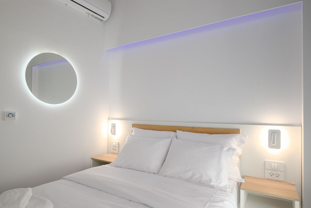 Фото Luxury maisonettes Vrachos with pool