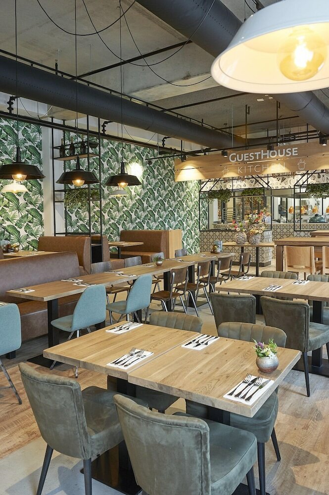 Фото Hotel de Kroon Kaatsheuvel