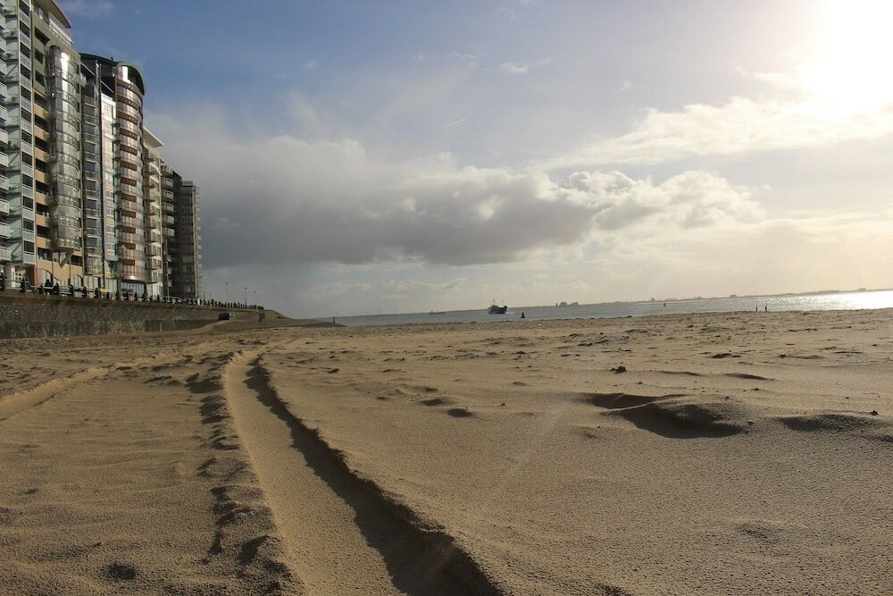 Фото Zandpaviljoen Pier 7