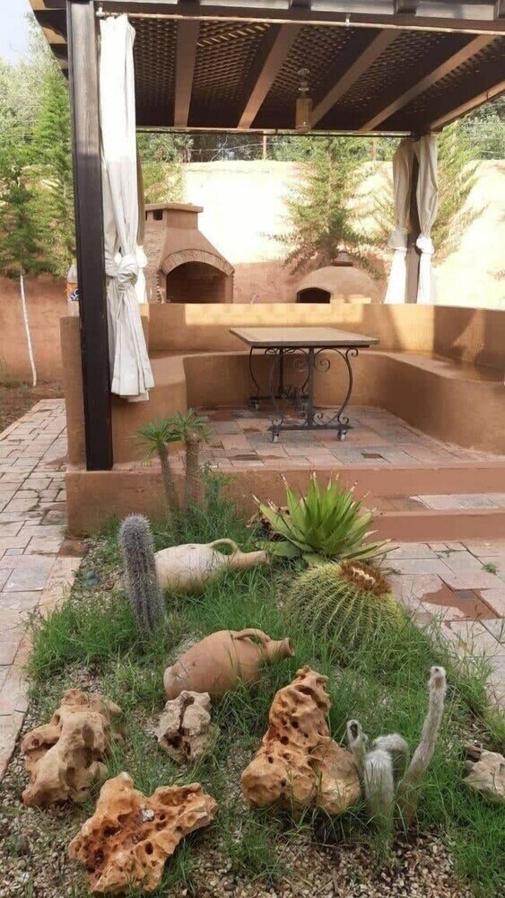 Фото Villa Aghmat EN plein cœur de la nature