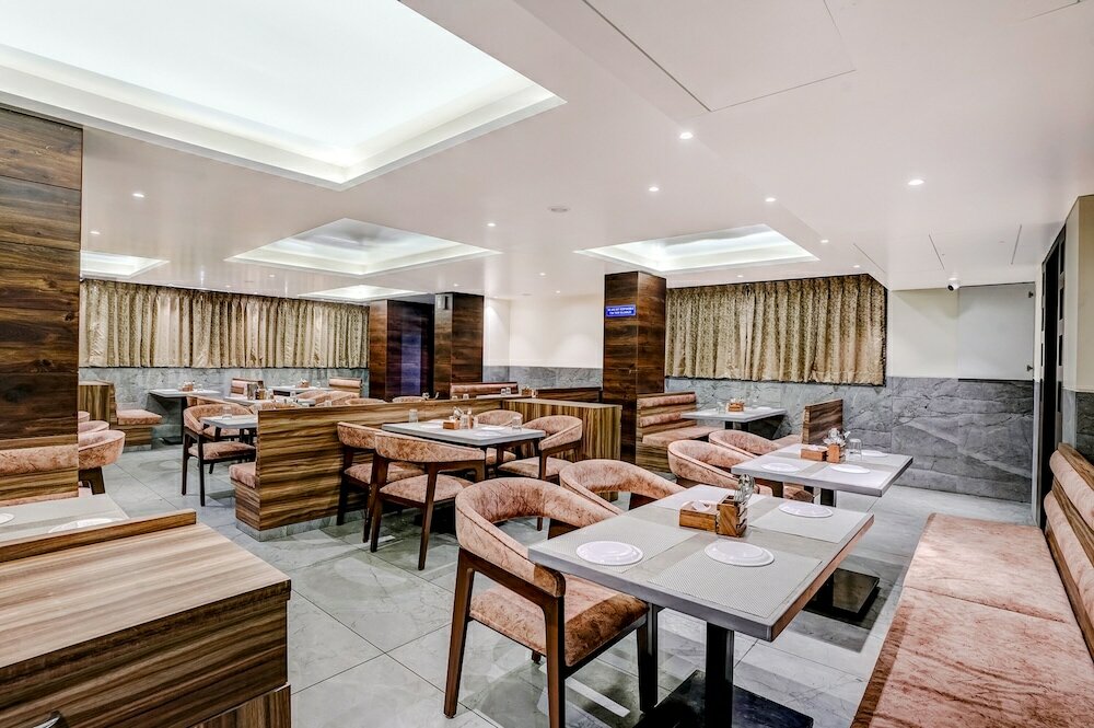 Фото Fabhotel Pancharatna Regency