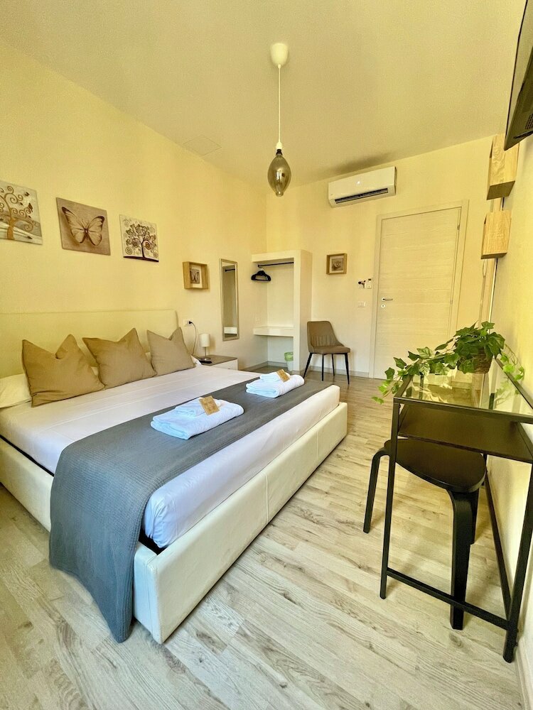 Фото San Pietro Rooms 84