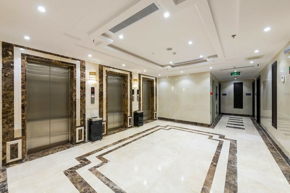 Фото Snood Remaz Hotel