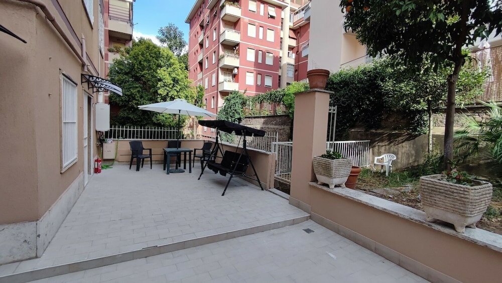 Фото Vatican Green Garden