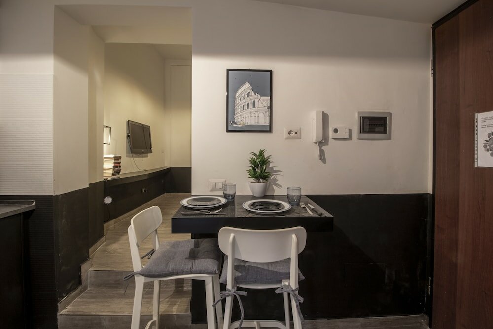 Фото Piazza Vittorio Emanuele Netflix Studio