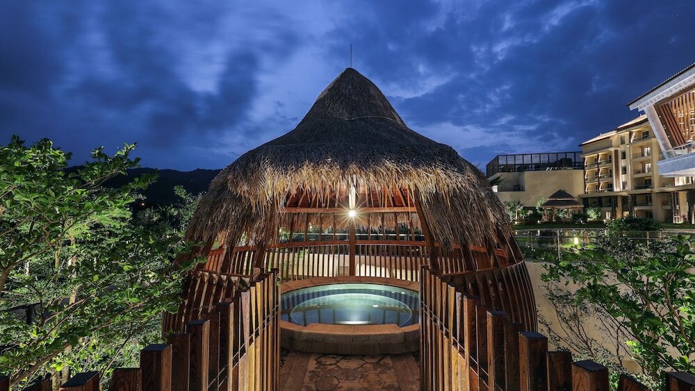 Фото Holiday Inn Resort Qionghai Guantang, an Ihg Hotel