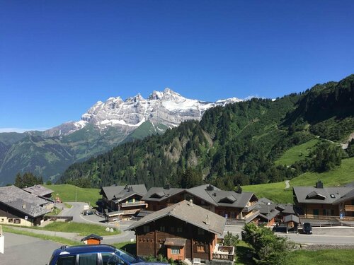 Внешний вид отеля Hôtel des Portes du Soleil в Валь-д'Илье, фото 3