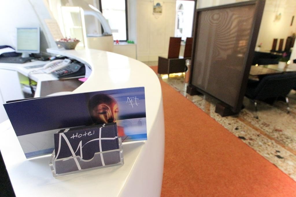 Фото Maison Roma Piazza di Spagna UNA Esperienze