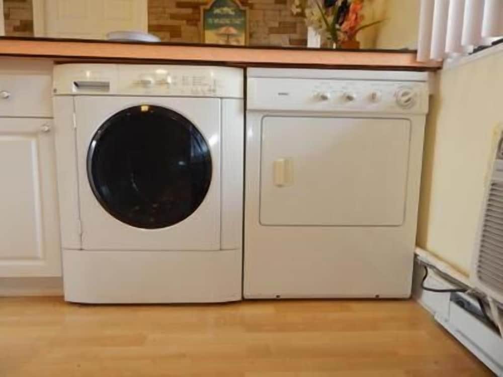 Фото Sifting Sands Motel