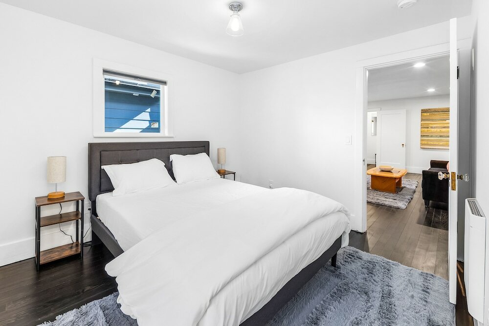 Фото 1br Tranquil Haven in Beacon Hill