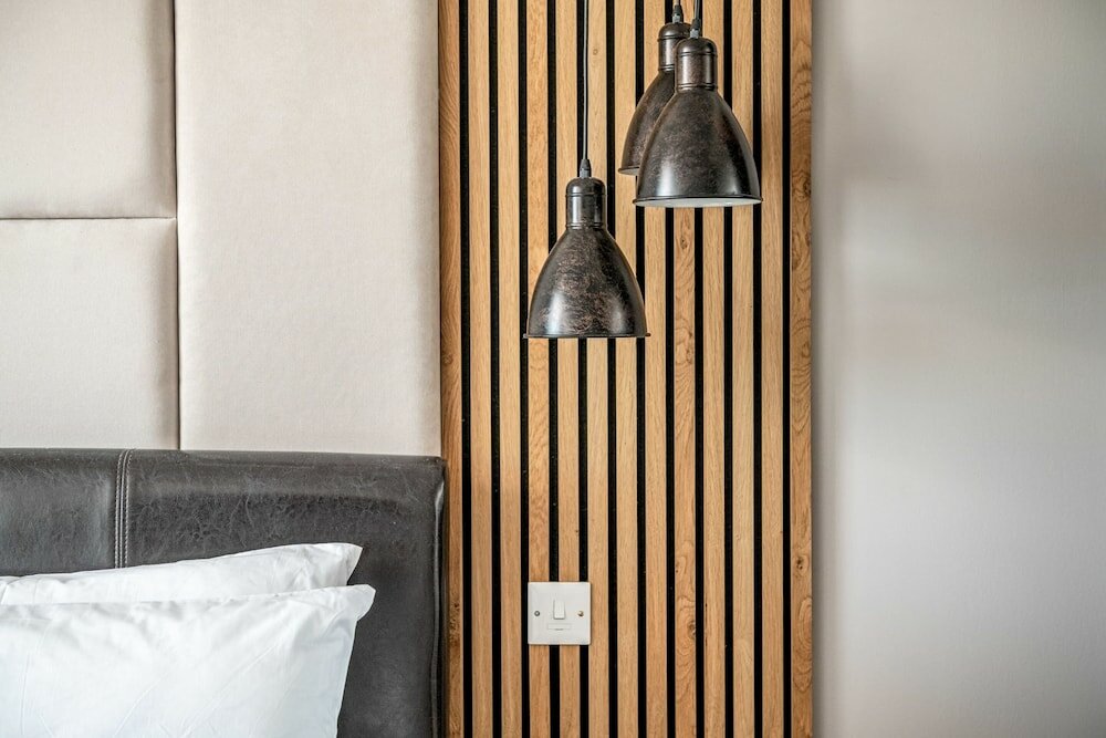 Фото Canary Wharf Retreat With Free Secure Parking