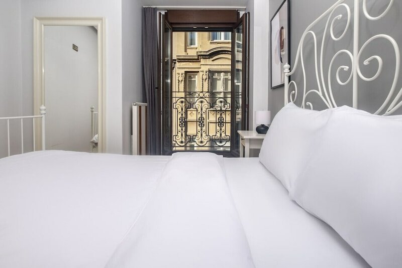 Апартаменты Charming Flat With Central Location in Nisantasi в Шишли