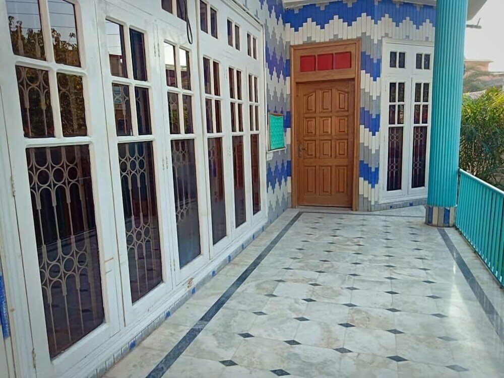 Фото Shahi Palace Guest House