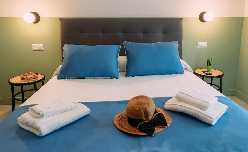 Фото Sorrento Colors&Suites