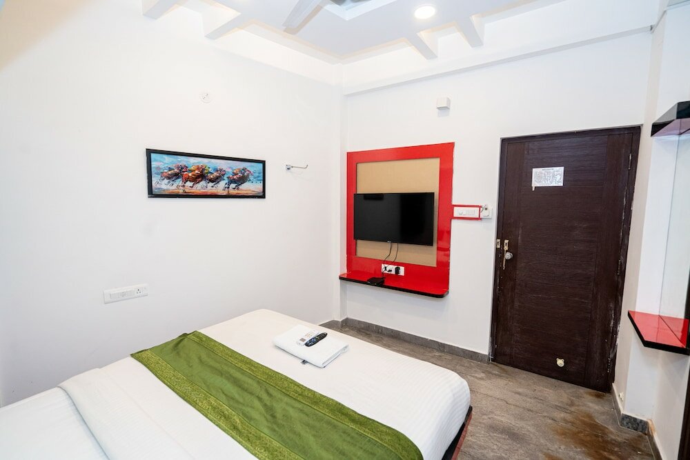 Фото Hotel Dhruv Palace Bengaluru