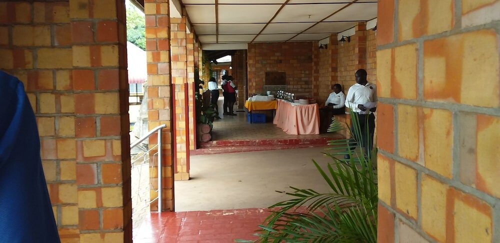 Фото Kolping Hotel Hoima