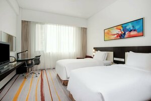 отель Holiday Inn Express Chengdu Gulou, an Ihg Hotel