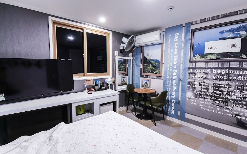 Фото Ulleung Ara Hotel