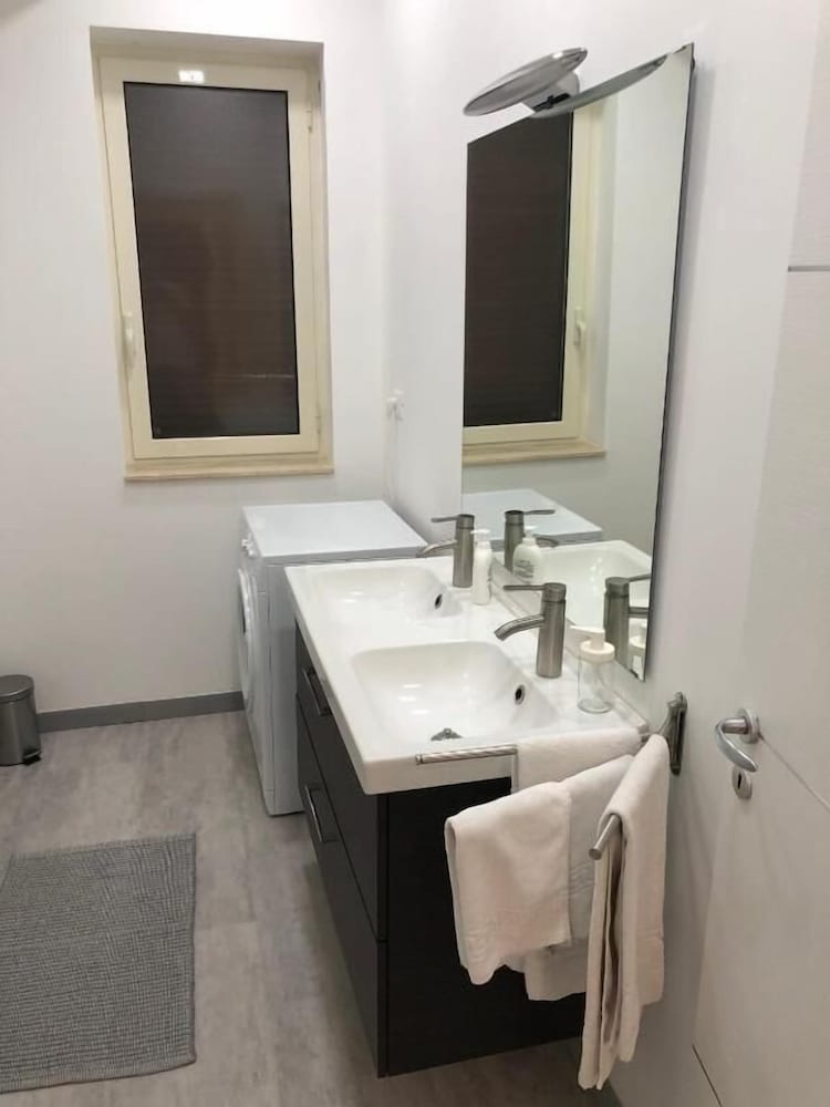 Фото Attico Lady D