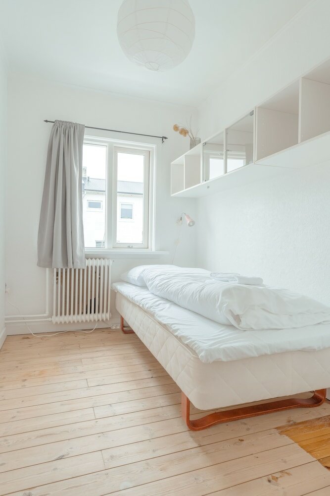 Фото Spacious 6 Bedroom Home In The Heart Of Tórshavn